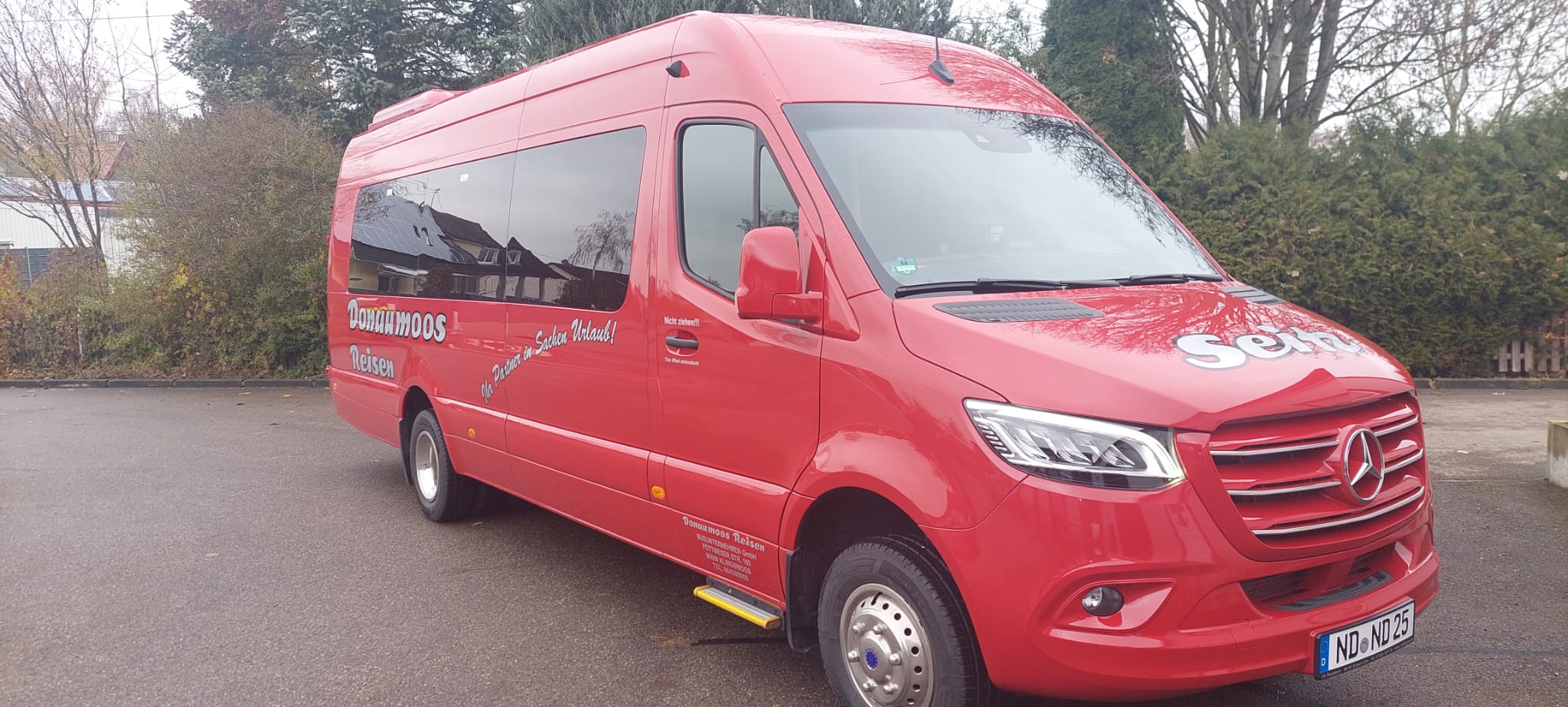 Mercedes Sprinter 22-Sitzer Minibus mieten Bayern — Donaumoos Reisen