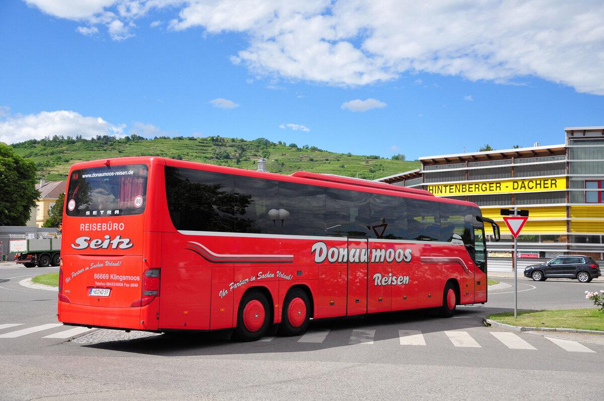 Setra Bus Innenraum mit extra Beinfreiheit und Komfort